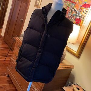 Gap Down Filled Puffer Vest - M